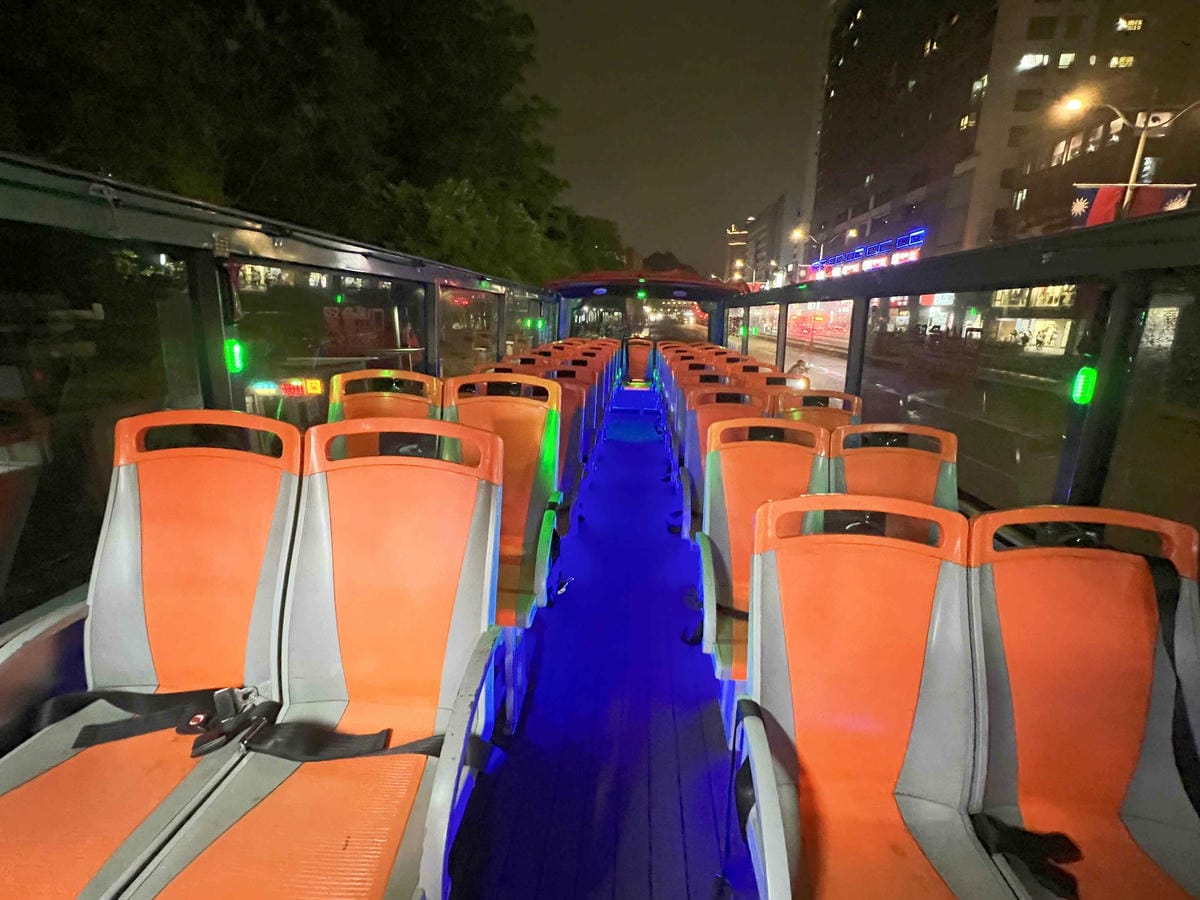 2023 Color Taipei 台北彩虹觀光巴士|最紅變裝皇后同遊導覽 (7).jpg 2023 Color Taipei 台北彩虹觀光巴士|最紅變裝皇后同遊導覽 (7).jpg