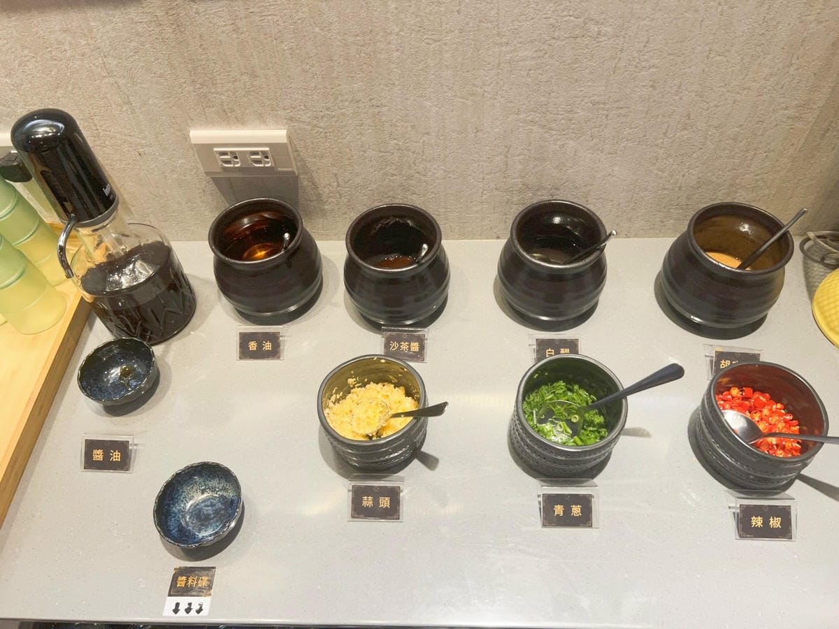 /tmp/phpbfm8iw /tmp/phpbfm8iw