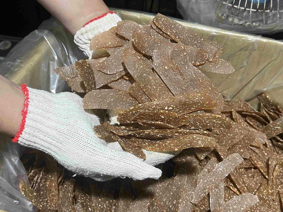 台南遊3天2夜15家必訪店家-得意蝦餅 (10).jpg