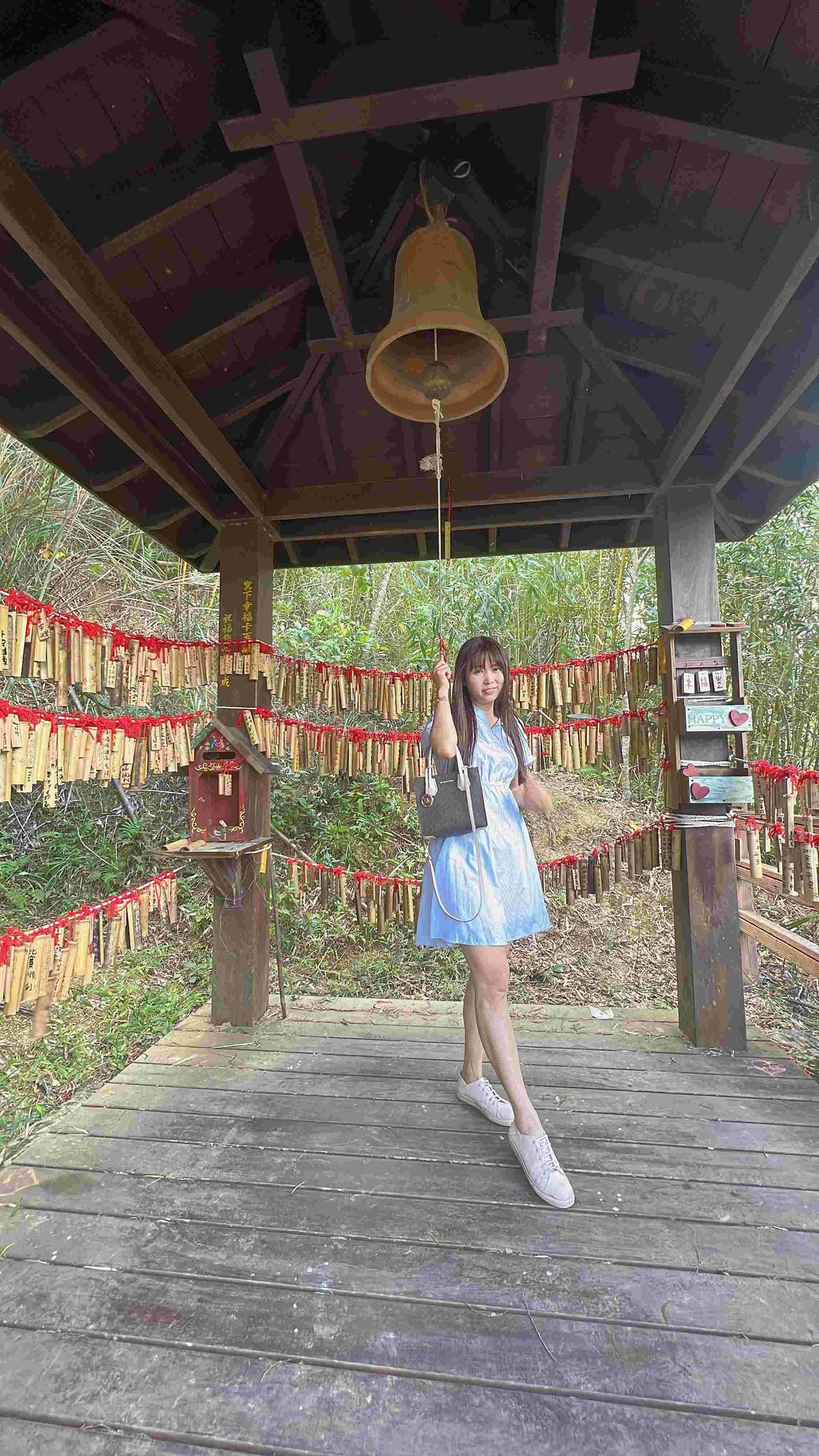 苗栗景點推薦獅潭仙草、後角烘培手作、幸福鐘樓、鐘樓古道、有機書店、獅生活減塑概念館、新店仙草、蜂蜜屋、獅潭教會、楓樹伯公廟、豬皮伯公廟、神秘小徑 (62).jpg 苗栗景點推薦獅潭仙草、後角烘培手作、幸福鐘樓、鐘樓古道、有機書店、獅生活減塑概念館、新店仙草、蜂蜜屋、獅潭教會、楓樹伯公廟、豬皮伯公廟、神秘小徑 (62).jpg