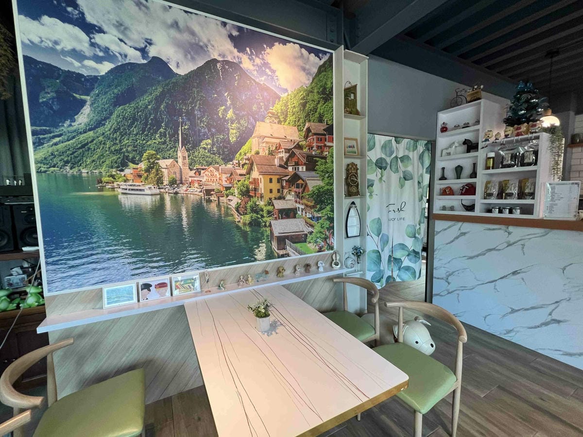 00苗栗景點推薦獅潭仙草、後角烘培手作、幸福鐘樓、鐘樓古道、有機書店、獅生活減塑概念館、新店仙草、蜂蜜屋、獅潭教會、楓樹伯公廟、豬皮伯公廟、神秘小徑 (1).jpg 00苗栗景點推薦獅潭仙草、後角烘培手作、幸福鐘樓、鐘樓古道、有機書店、獅生活減塑概念館、新店仙草、蜂蜜屋、獅潭教會、楓樹伯公廟、豬皮伯公廟、神秘小徑 (1).jpg