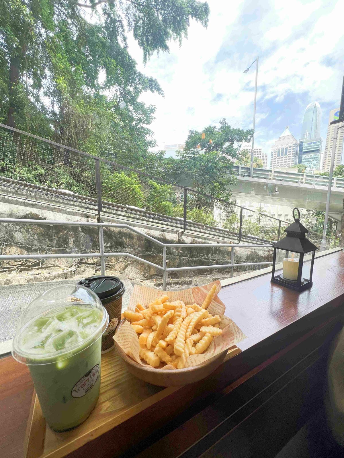 /tmp/phpiBnbQW /tmp/phpiBnbQW