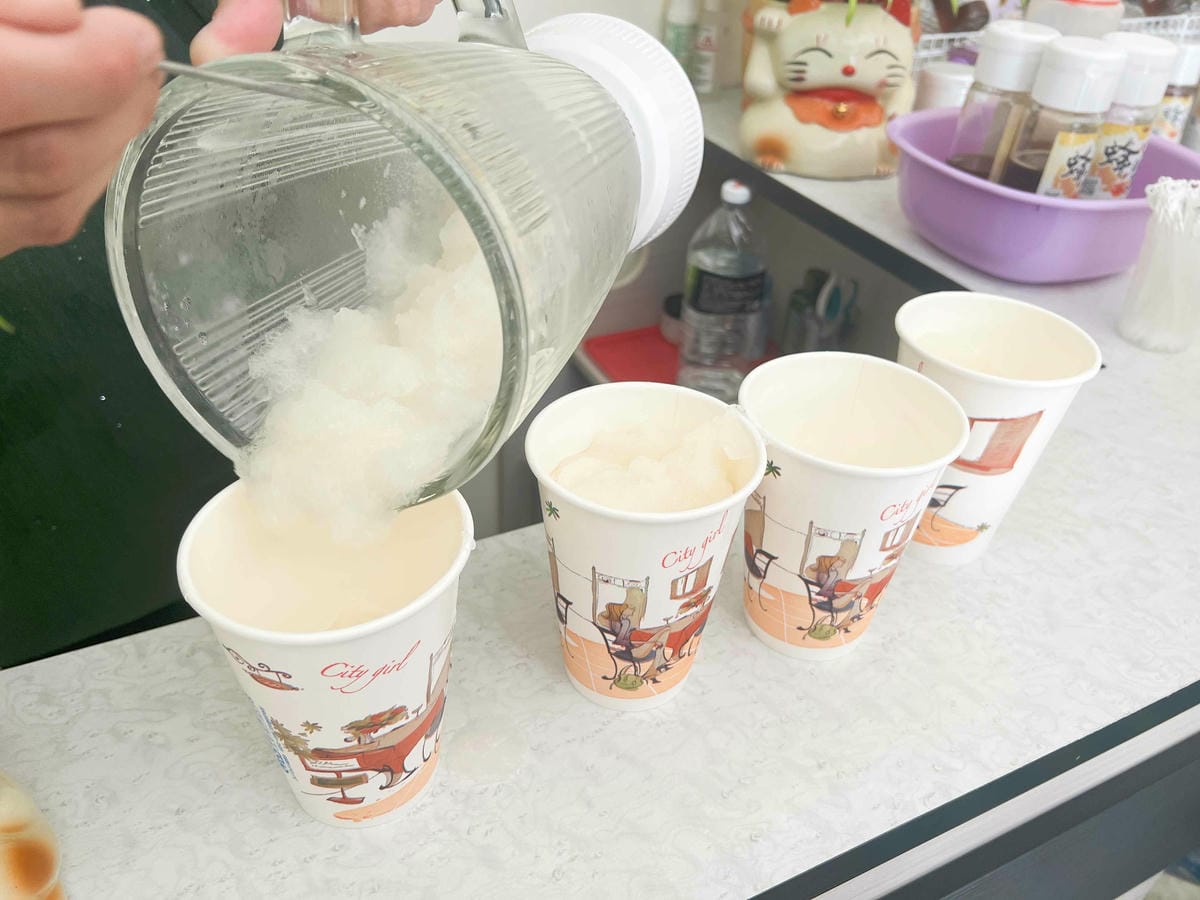 苗栗景點推薦獅潭仙草、後角烘培手作、幸福鐘樓、鐘樓古道、有機書店、獅生活減塑概念館、新店仙草、蜂蜜屋、獅潭教會、楓樹伯公廟、豬皮伯公廟、神秘小徑 (98).jpg 苗栗景點推薦獅潭仙草、後角烘培手作、幸福鐘樓、鐘樓古道、有機書店、獅生活減塑概念館、新店仙草、蜂蜜屋、獅潭教會、楓樹伯公廟、豬皮伯公廟、神秘小徑 (98).jpg