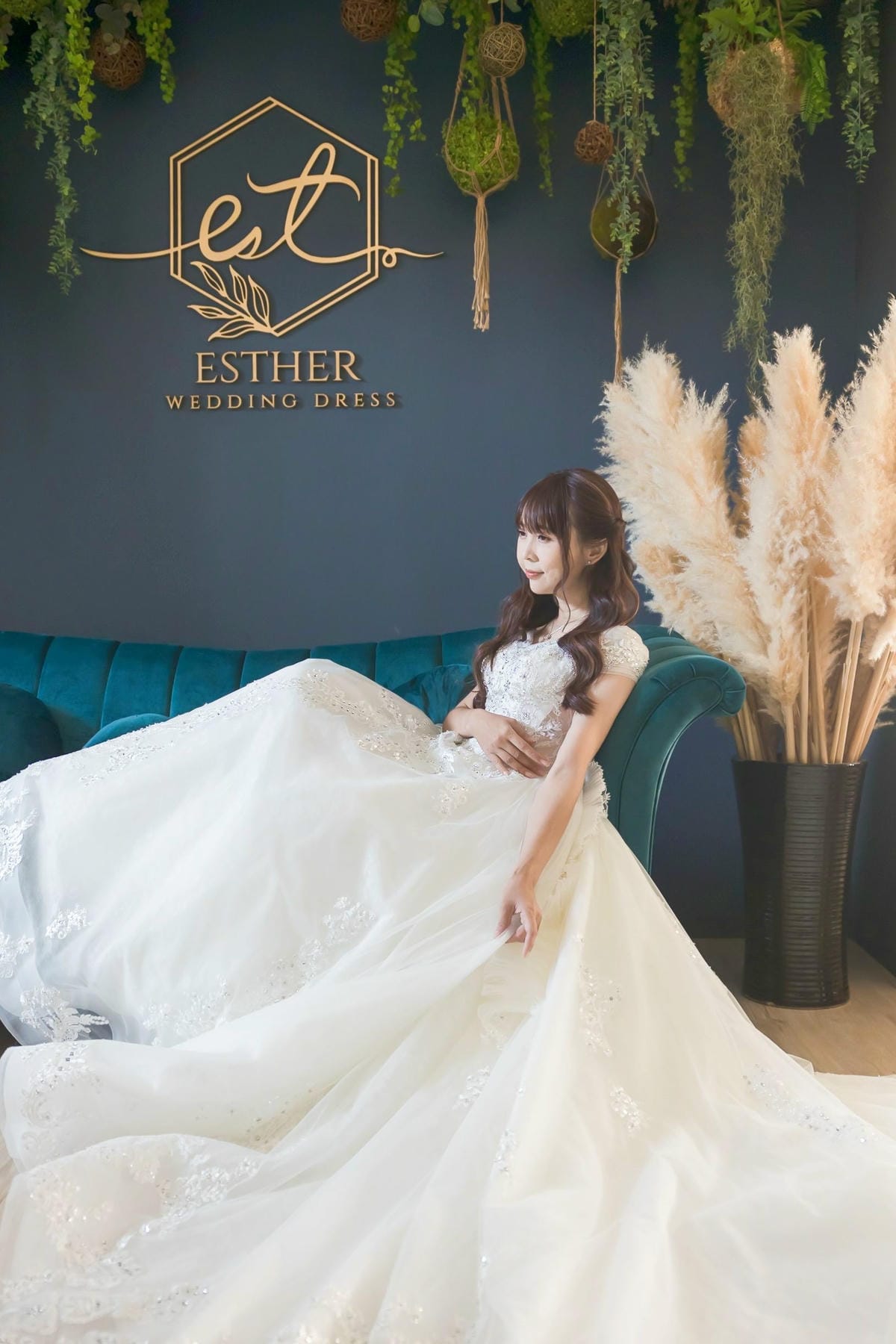 艾斯特婚紗 (2).jpg 艾斯特婚紗 (2).jpg