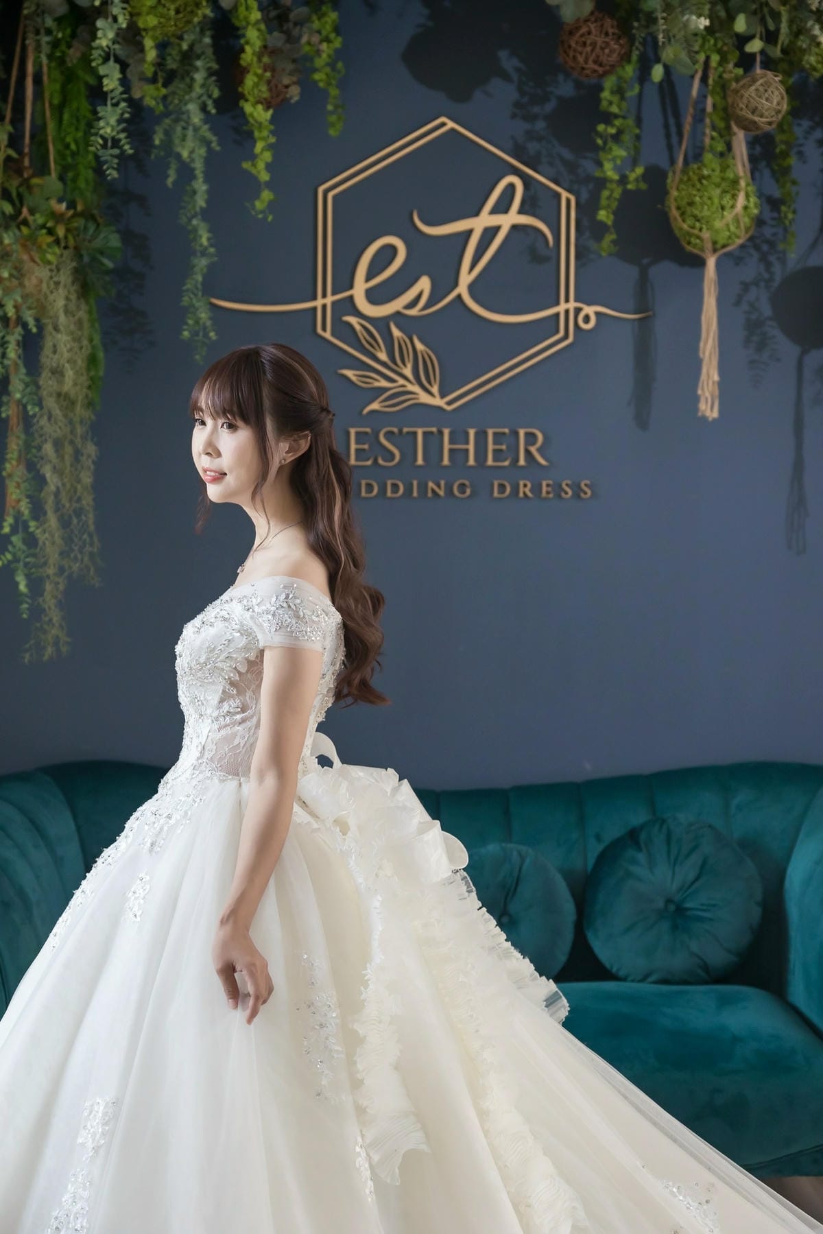 艾斯特婚紗 (1).jpg 艾斯特婚紗 (1).jpg