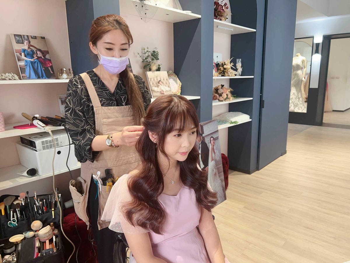 艾絲特手工婚紗 (23).jpg 艾絲特手工婚紗 (23).jpg