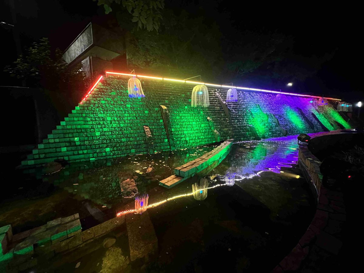 2023礁溪溫泉燈花季 (1).jpg 2023礁溪溫泉燈花季 (1).jpg