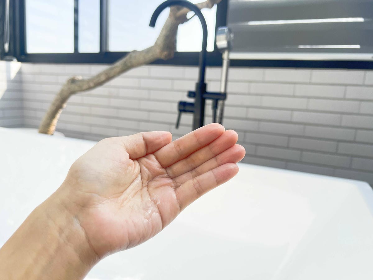 南法香頌忍冬蜂蜜洗髮精 (28).jpg 南法香頌忍冬蜂蜜洗髮精 (28).jpg