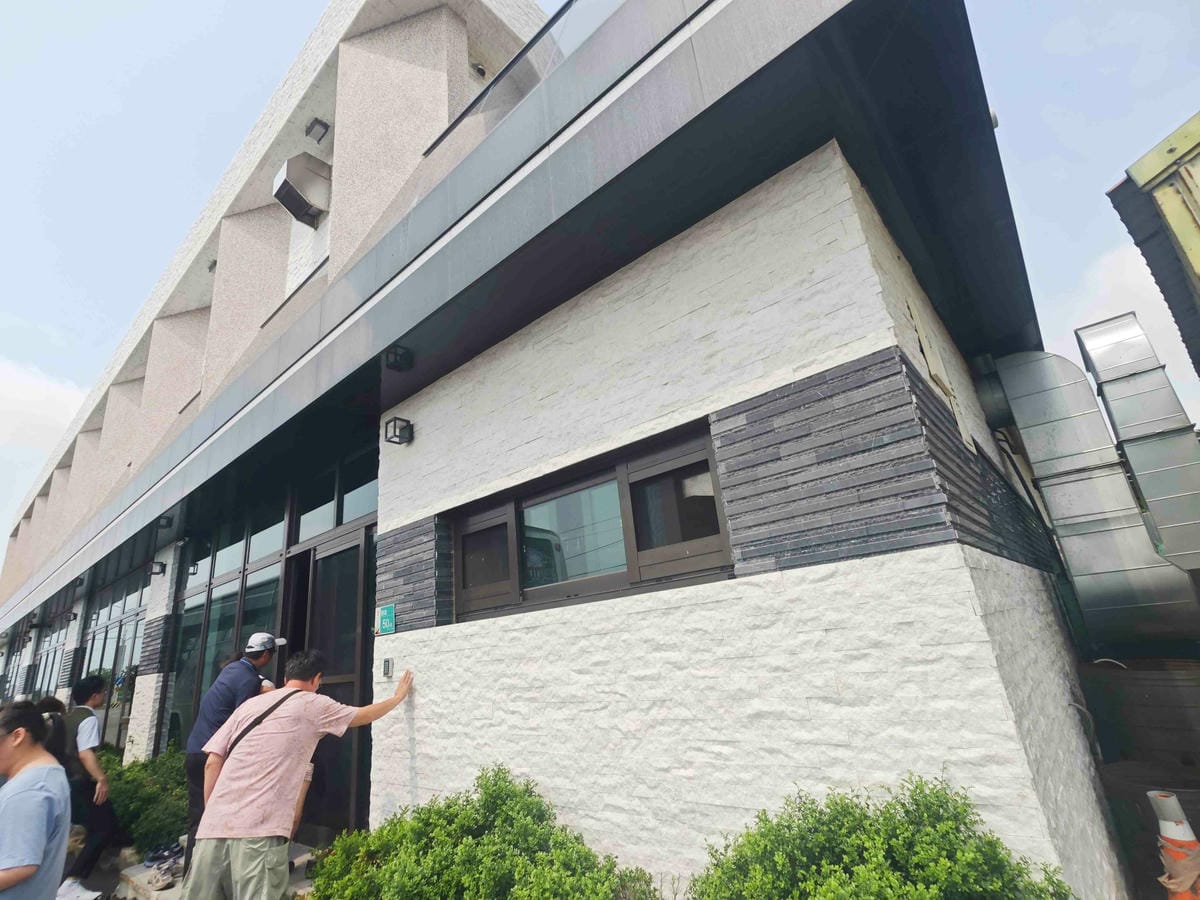 春院子 (2).jpg 春院子 (2).jpg