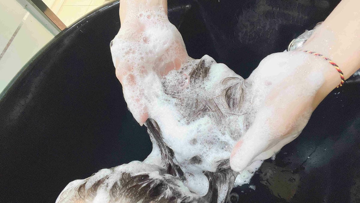 南法香頌忍冬蜂蜜洗髮精 (40).jpg 南法香頌忍冬蜂蜜洗髮精 (40).jpg