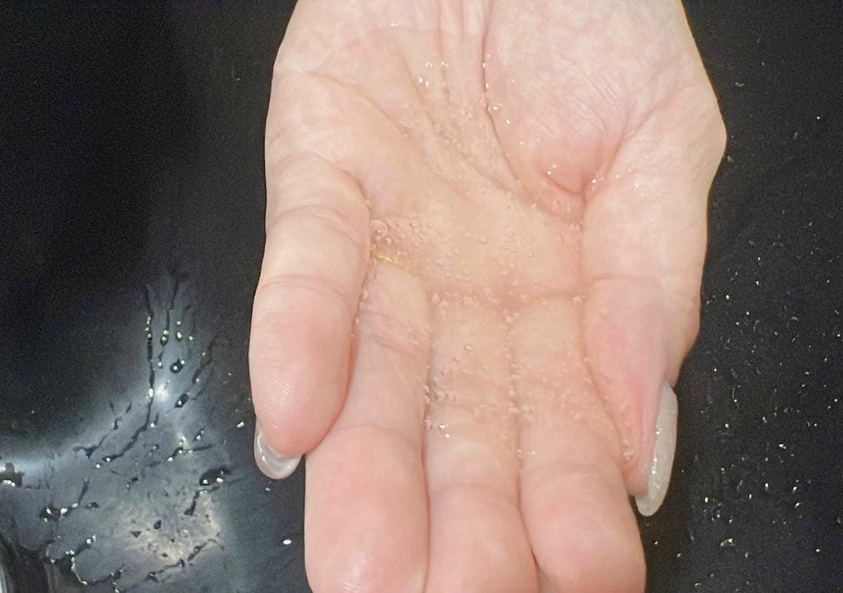 南法香頌忍冬蜂蜜洗髮精 (53).jpg 南法香頌忍冬蜂蜜洗髮精 (53).jpg