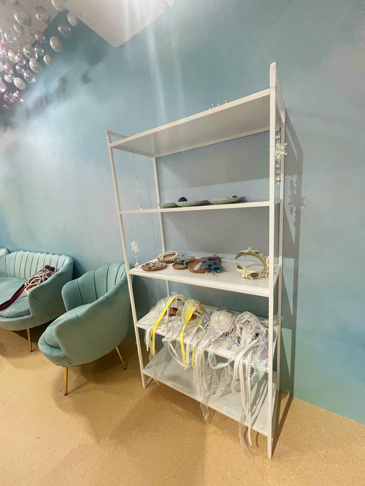 VIVAAPRTYROOM (11).jpg VIVAAPRTYROOM (11).jpg