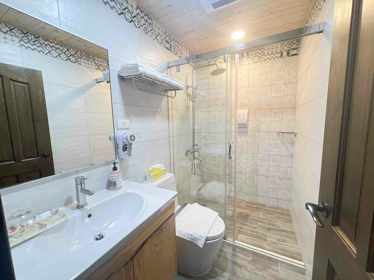 小古堡民宿 (5).jpg 小古堡民宿 (5).jpg