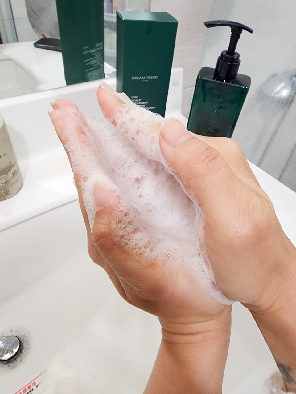 葵荋雅豐盈喚絲養髮洗髮精 (18).jpg 葵荋雅豐盈喚絲養髮洗髮精 (18).jpg