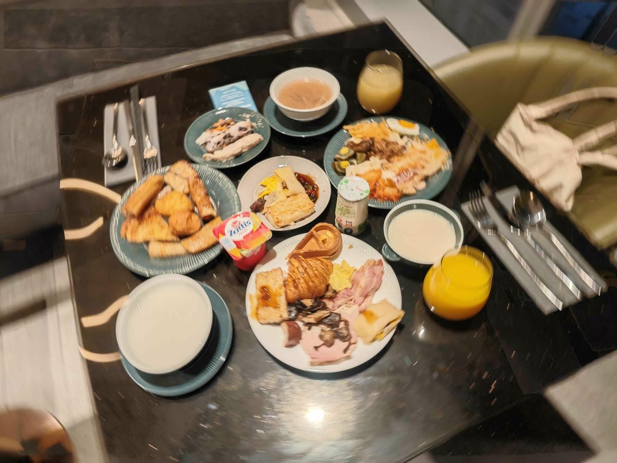 台北漢來大飯店 (1).jpg 台北漢來大飯店 (1).jpg