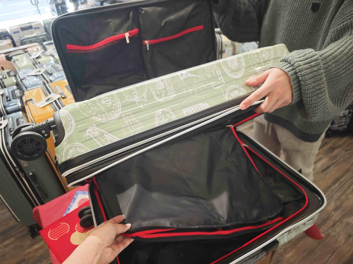 黑箱作業行李箱專賣 (26).jpg 黑箱作業行李箱專賣 (26).jpg