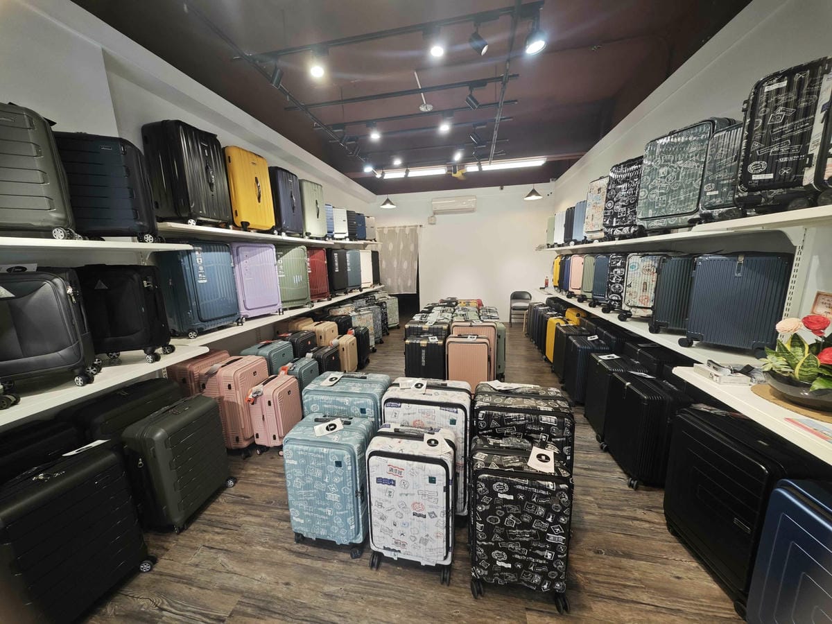 黑箱作業行李箱專賣 (5).jpg 黑箱作業行李箱專賣 (5).jpg