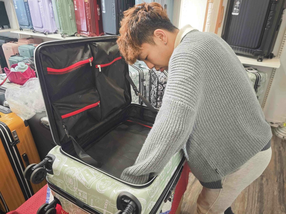 黑箱作業行李箱專賣 (25).jpg 黑箱作業行李箱專賣 (25).jpg