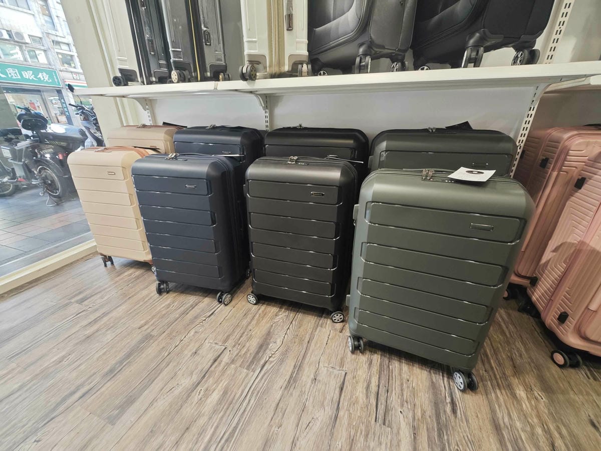 黑箱作業行李箱專賣 (45).jpg 黑箱作業行李箱專賣 (45).jpg