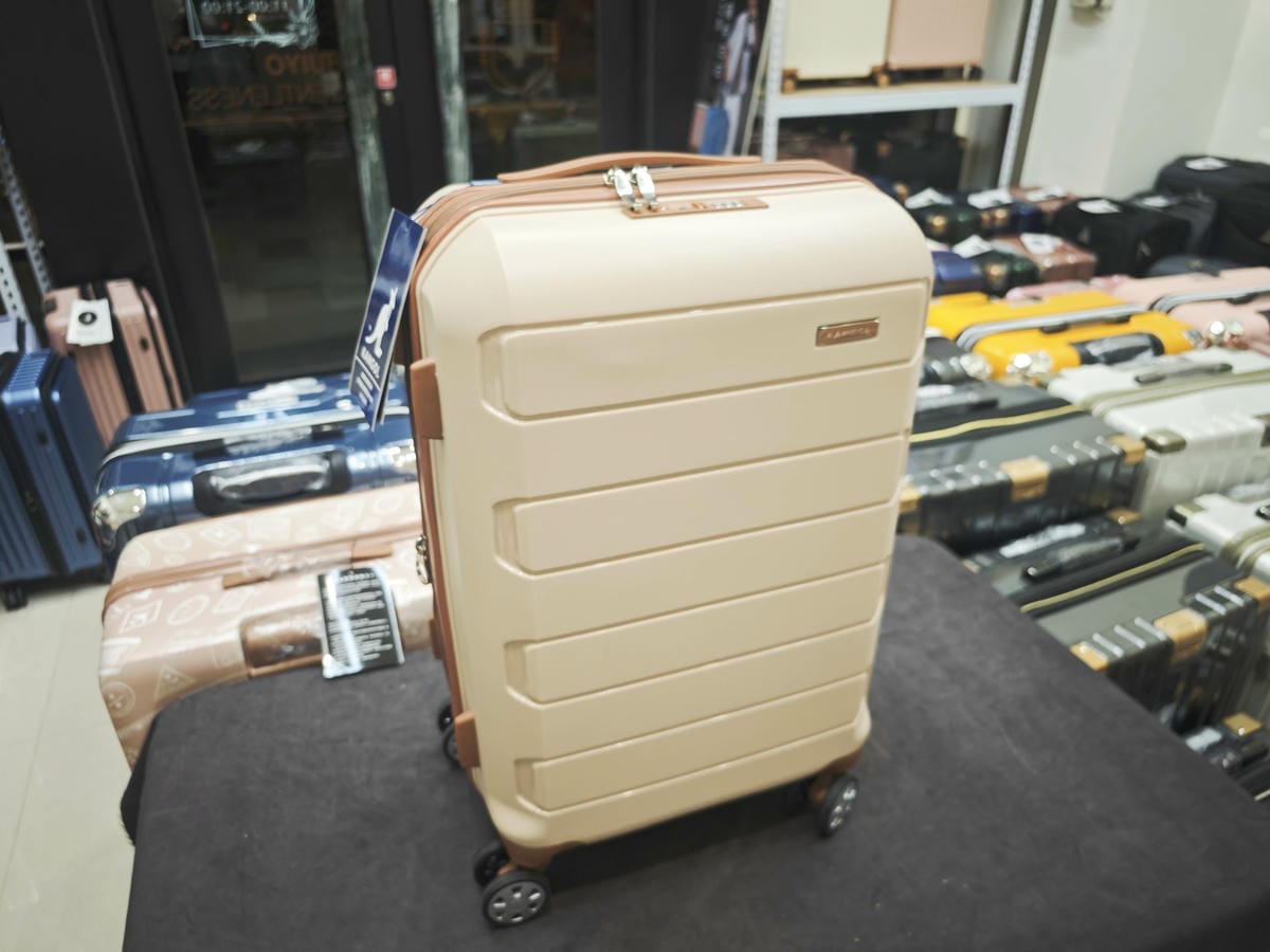 黑箱作業行李箱專賣店 (57).jpg 黑箱作業行李箱專賣店 (57).jpg