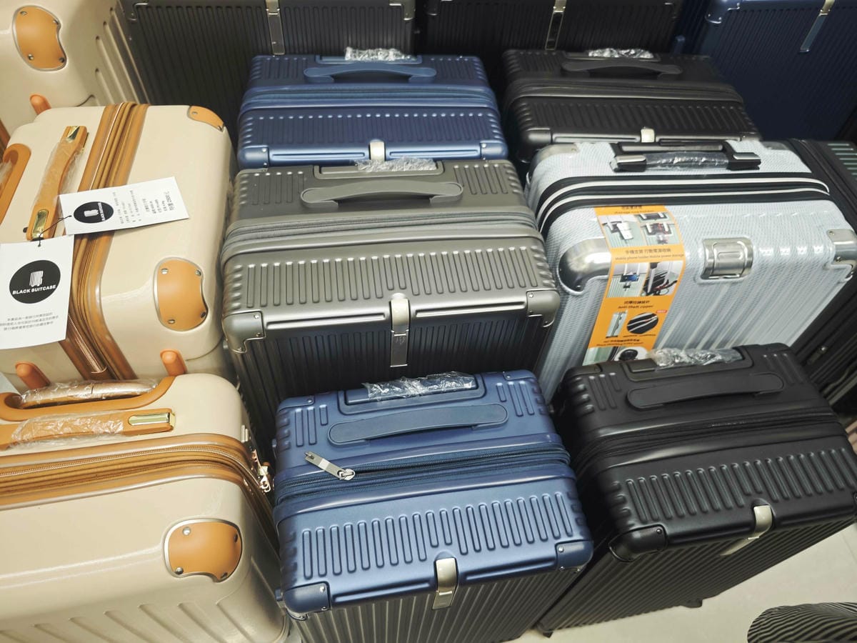 黑箱作業行李箱專賣店 (12).jpg 黑箱作業行李箱專賣店 (12).jpg