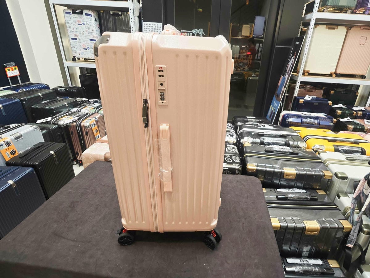 黑箱作業行李箱專賣店 (40).jpg 黑箱作業行李箱專賣店 (40).jpg