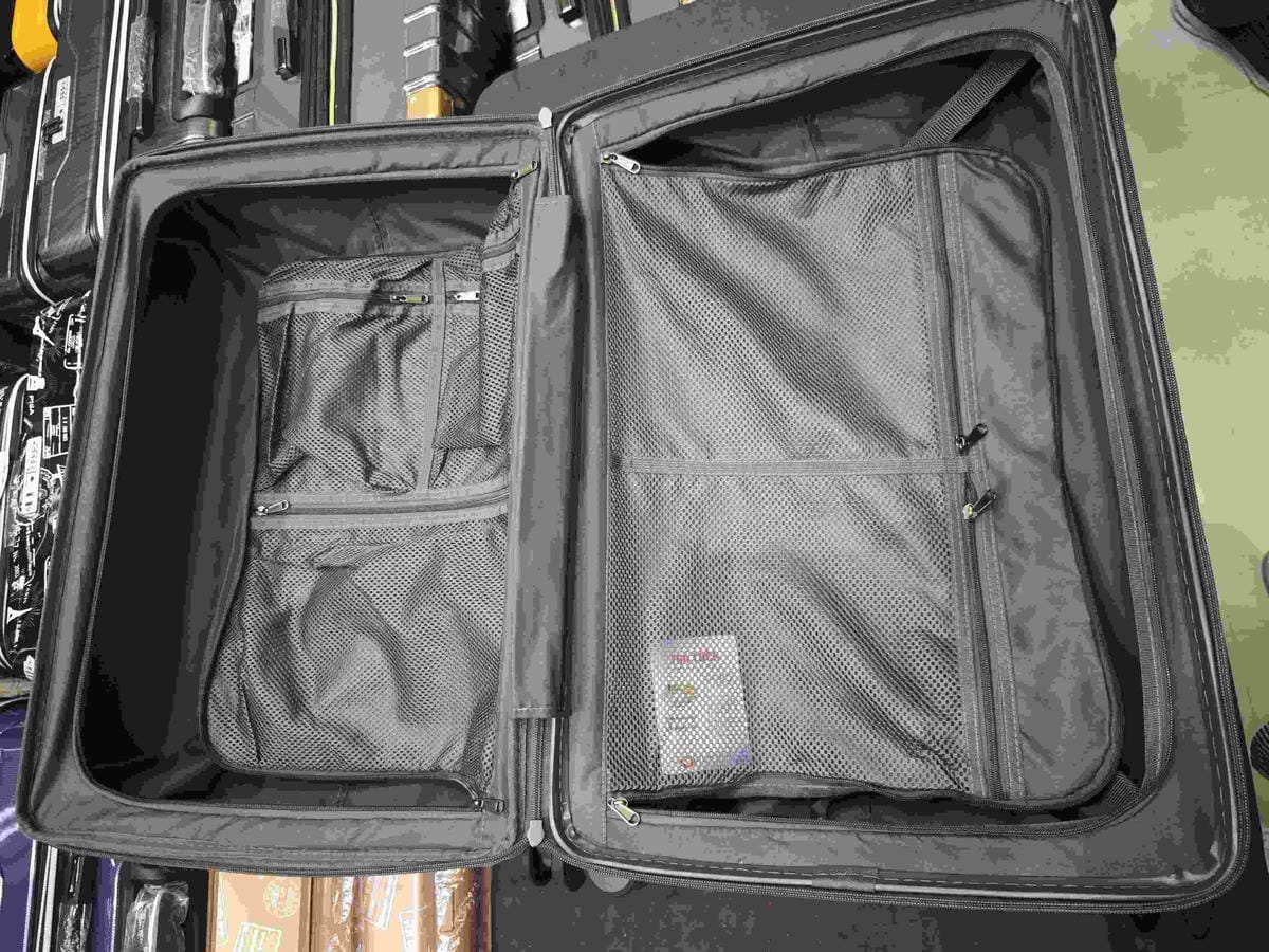 黑箱作業行李箱專賣店 (19).jpg 黑箱作業行李箱專賣店 (19).jpg