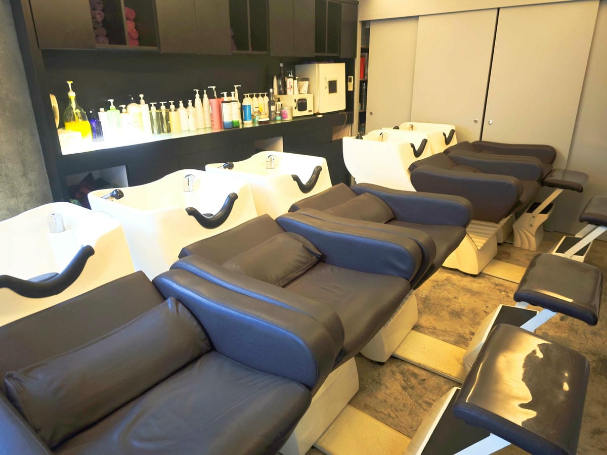 AND HAIR SALON (34).jpg AND HAIR SALON (34).jpg