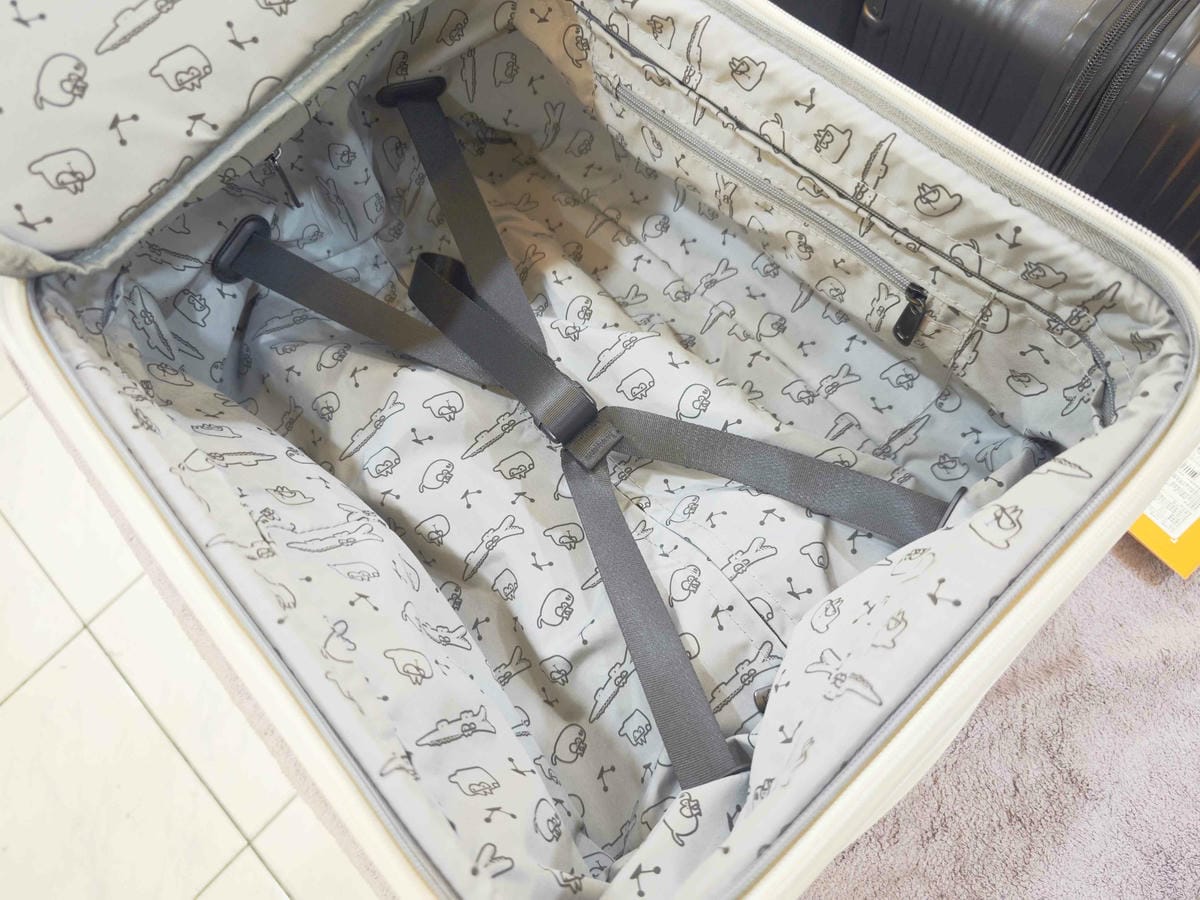 黑箱作業專棊行李箱 (46).jpg 黑箱作業專棊行李箱 (46).jpg