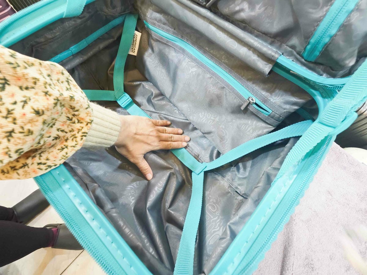 黑箱作業專棊行李箱 (28).jpg 黑箱作業專棊行李箱 (28).jpg