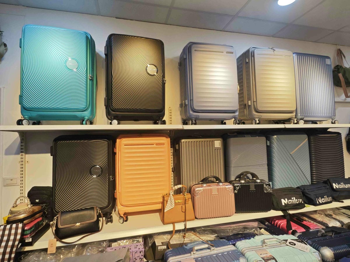 黑箱作業專棊行李箱 (5).jpg 黑箱作業專棊行李箱 (5).jpg