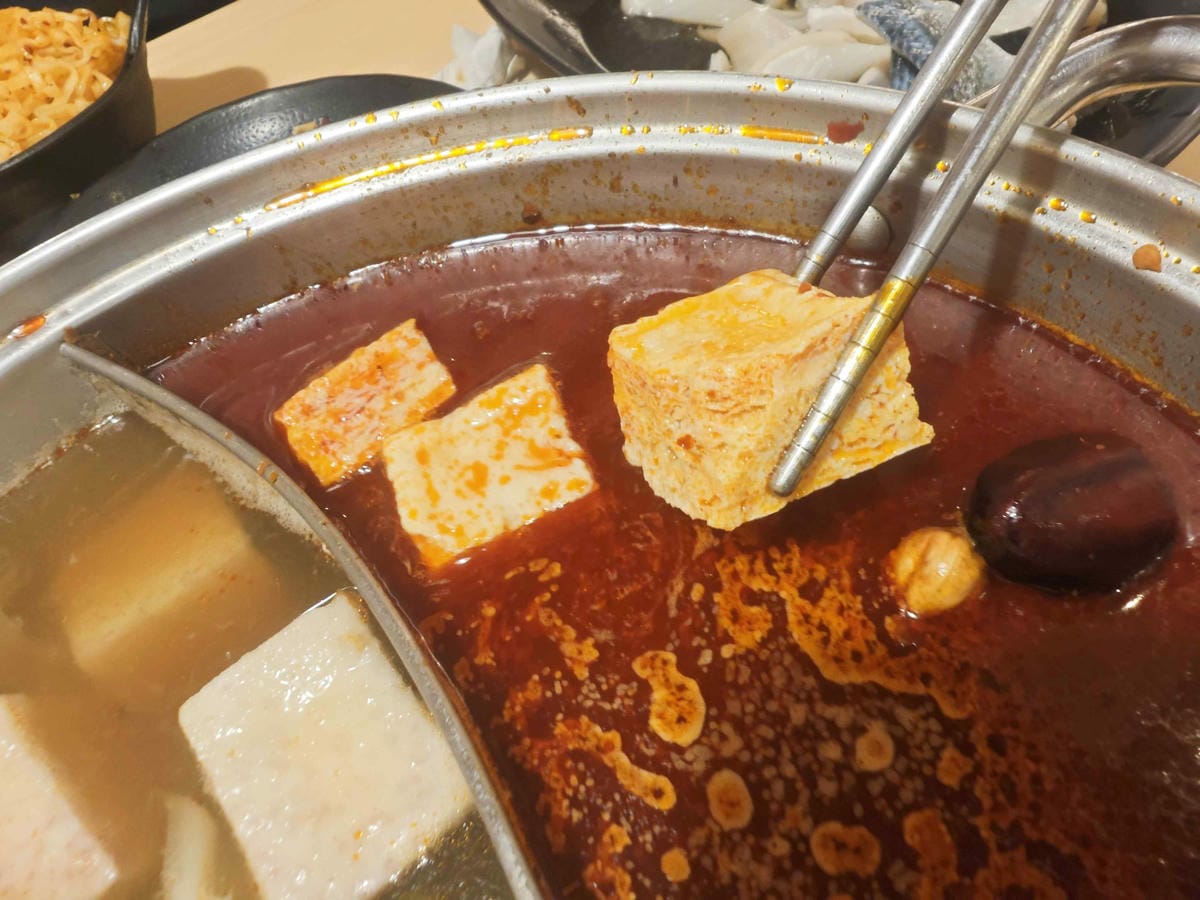 何家香香 麻辣鴛鴦鍋吃到飽 (54).jpg 何家香香 麻辣鴛鴦鍋吃到飽 (54).jpg