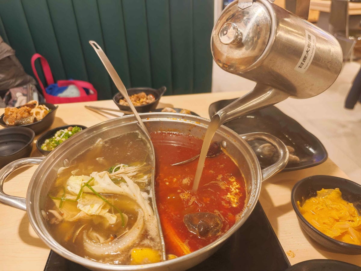 何家香香 麻辣鴛鴦鍋吃到飽 (51).jpg 何家香香 麻辣鴛鴦鍋吃到飽 (51).jpg