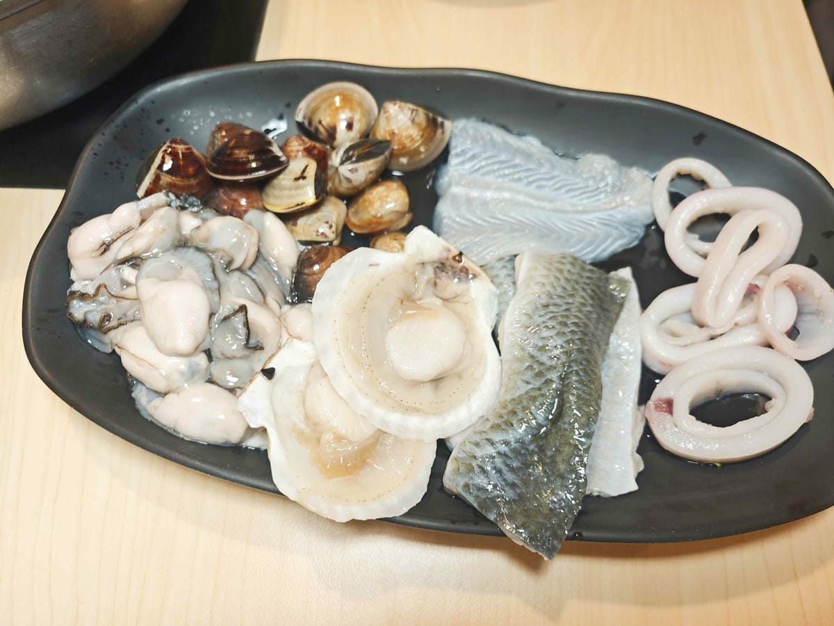 何家香香 麻辣鴛鴦鍋吃到飽 (33).jpg 何家香香 麻辣鴛鴦鍋吃到飽 (33).jpg