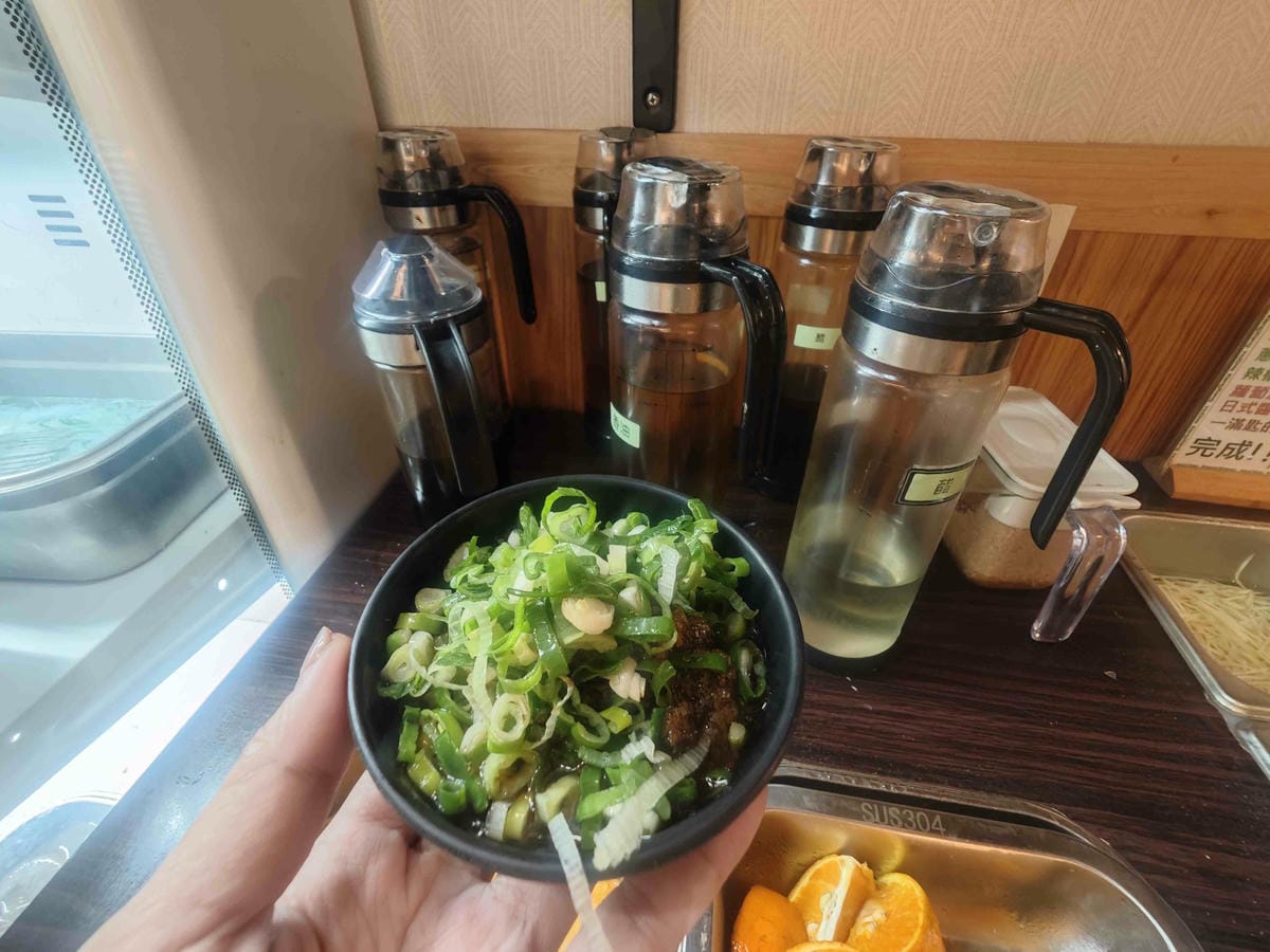 何家香香 麻辣鴛鴦鍋吃到飽 (11).jpg 何家香香 麻辣鴛鴦鍋吃到飽 (11).jpg