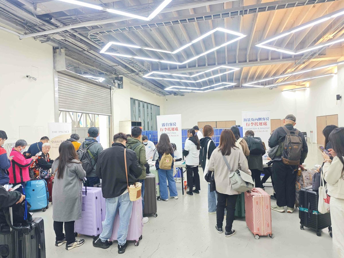 麗星郵輪探索星號入關 (5).jpg 麗星郵輪探索星號入關 (5).jpg