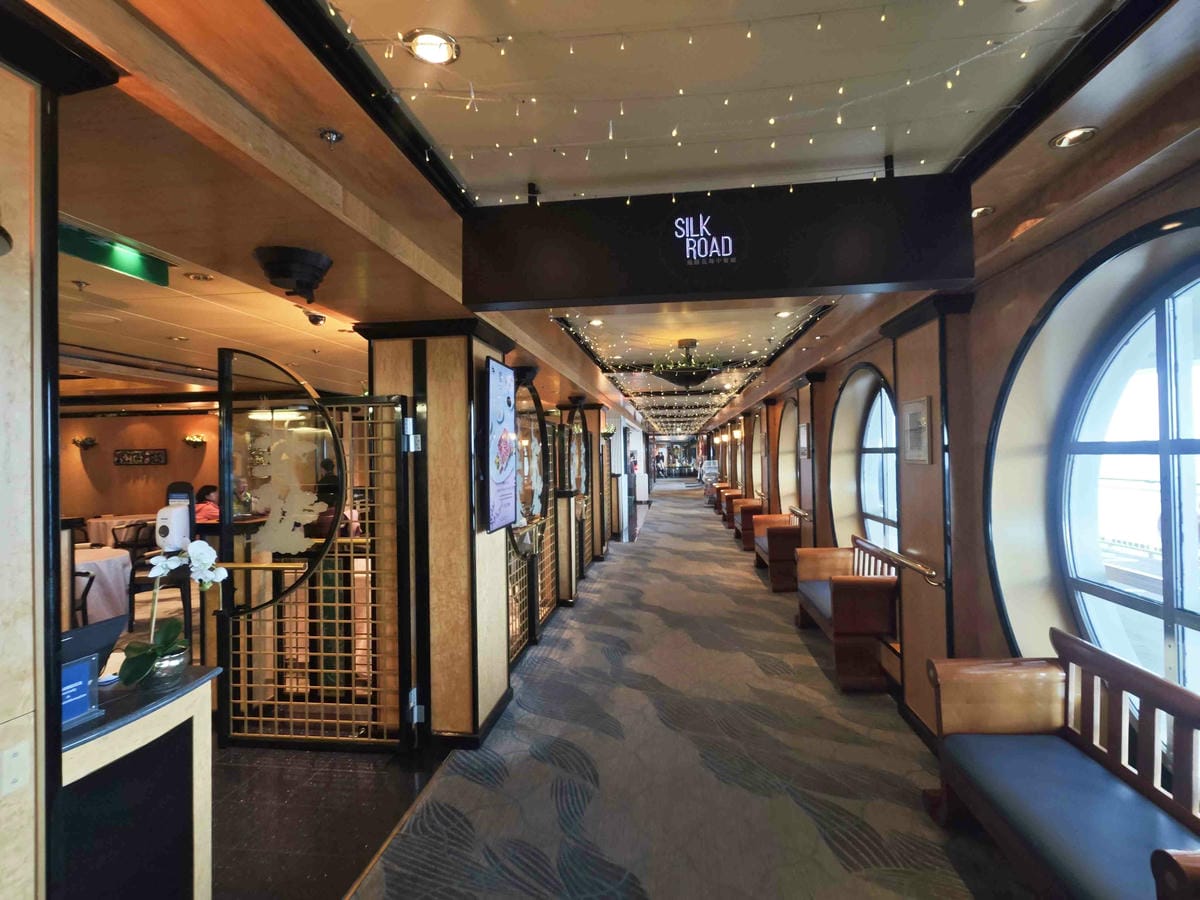 麗星郵輪探索星號絲路花舞中餐廳 (4).jpg 麗星郵輪探索星號絲路花舞中餐廳 (4).jpg