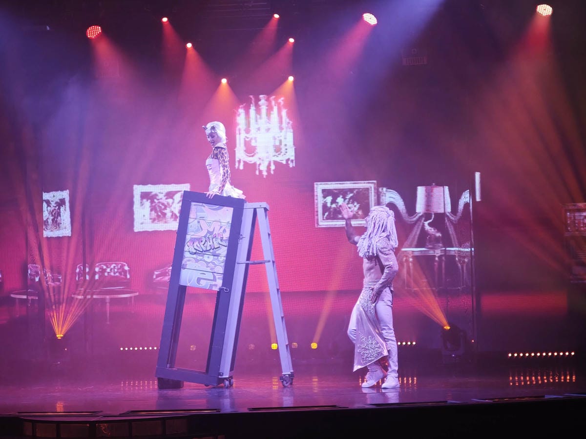 麗星郵輪探索星號舞台秀 (15).jpg