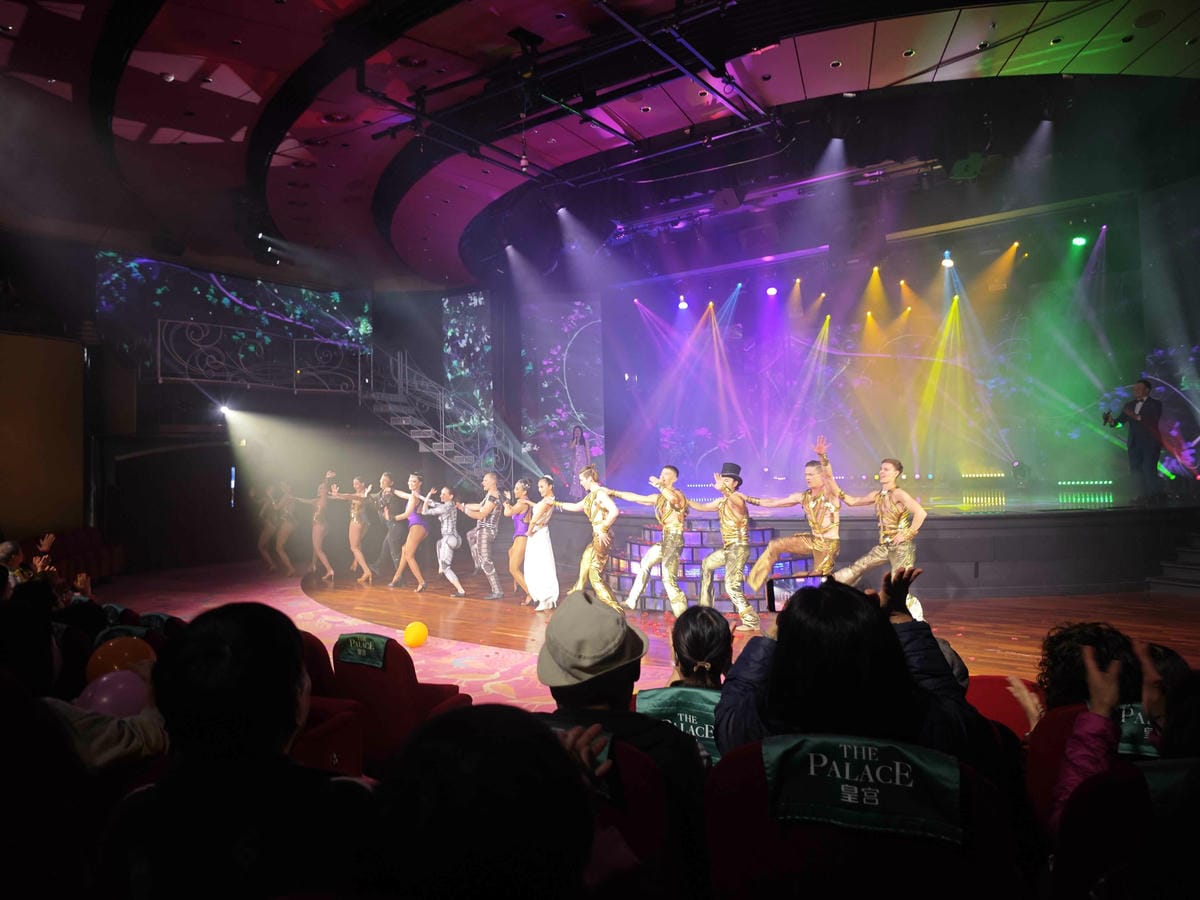 麗星郵輪探索星號舞台秀 (47).jpg