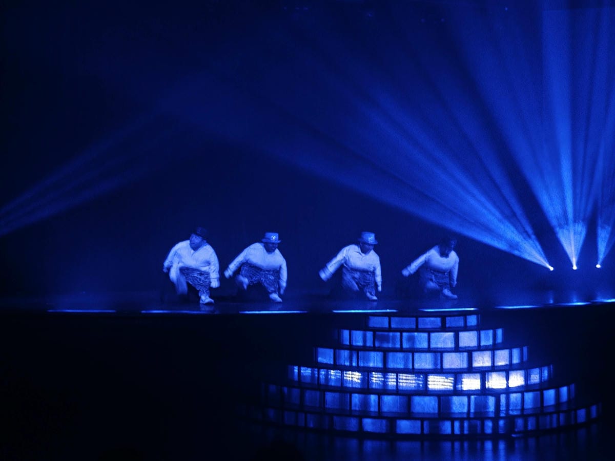 麗星郵輪探索星號舞台秀 (25).jpg