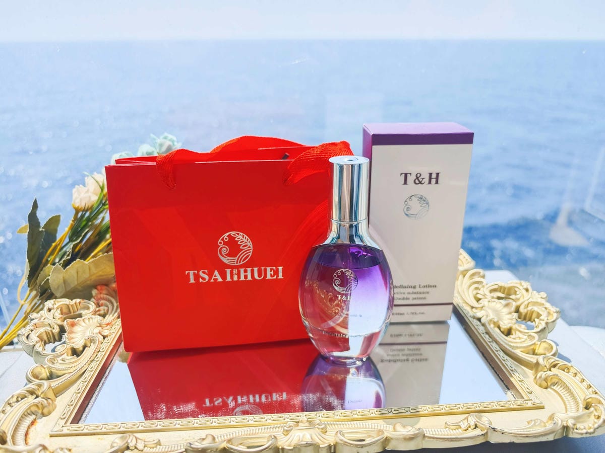 TSAIHUEI逆齡抗皺賦活精華液 (15).jpg TSAIHUEI逆齡抗皺賦活精華液 (15).jpg