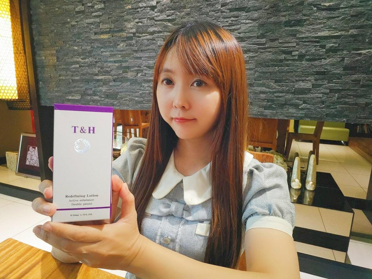 TSAIHUEI逆齡抗皺賦活精華液 (10).jpg TSAIHUEI逆齡抗皺賦活精華液 (10).jpg