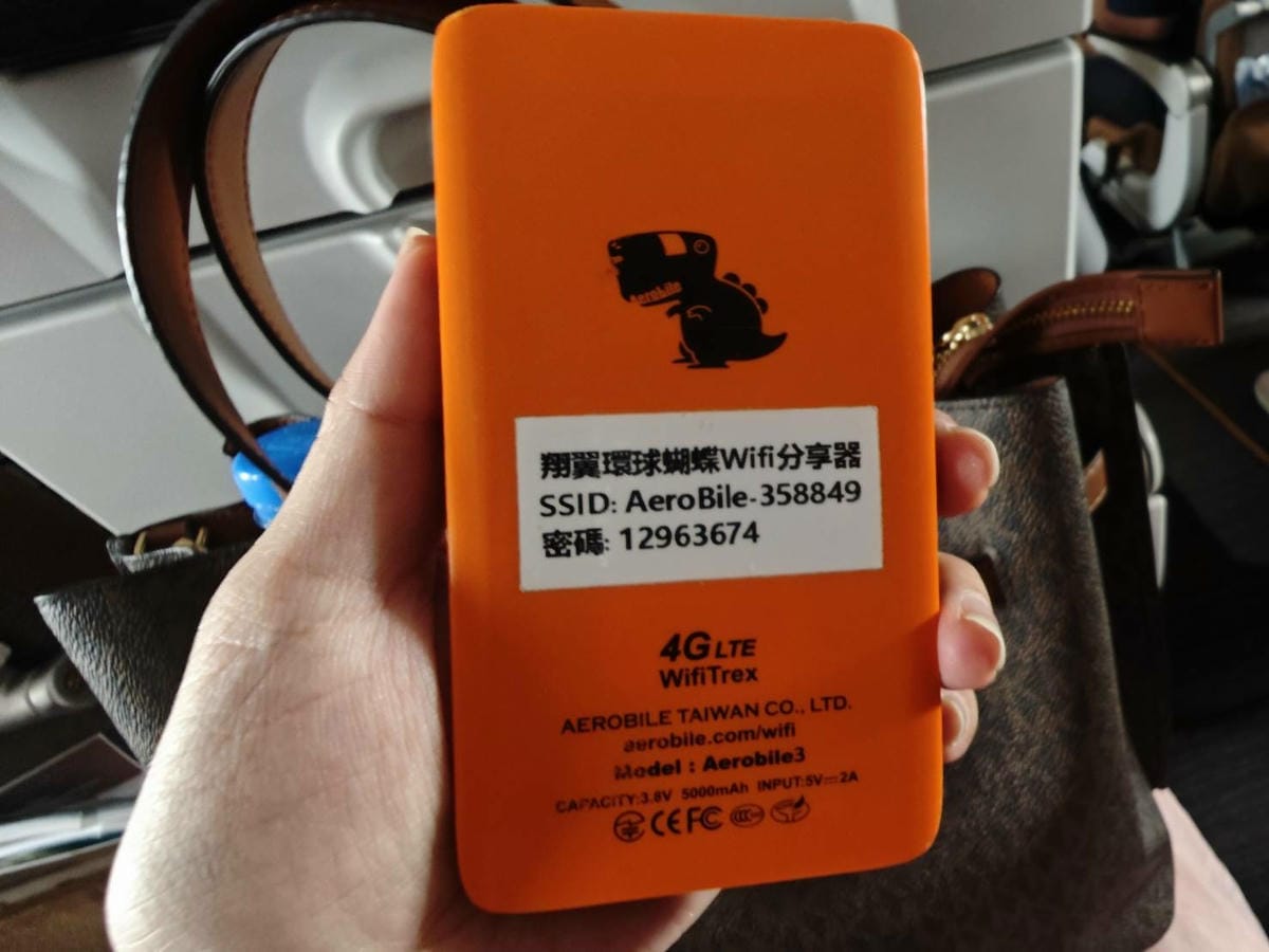 /tmp/phpet7h2i /tmp/phpet7h2i