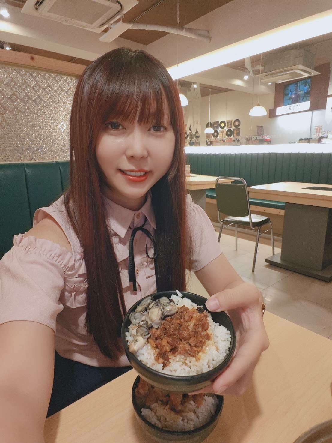 何家香香鍋 (2).jpg 何家香香鍋 (2).jpg