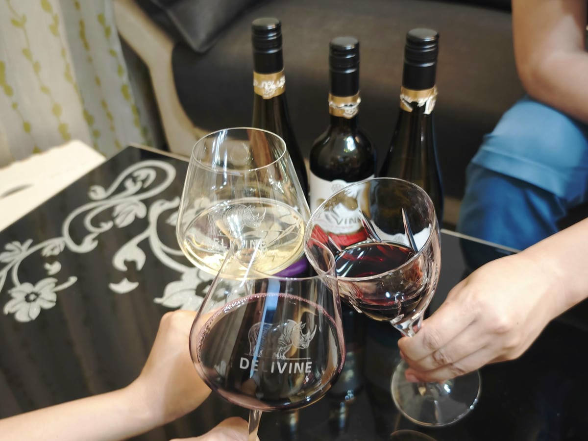 DELIVINE德易喝犀牛無酒精葡萄酒 (6).jpg DELIVINE德易喝犀牛無酒精葡萄酒 (6).jpg