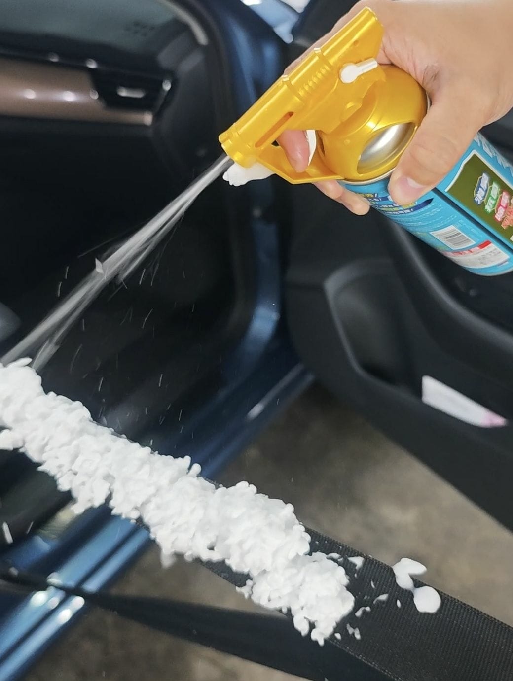 /tmp/phpOAvxPV /tmp/phpOAvxPV