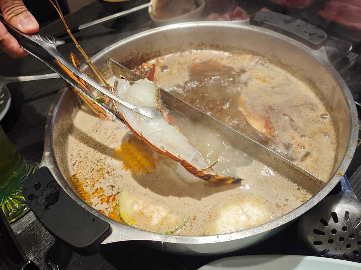 魔椒頂級麻辣鴛鴦鍋 (17).jpg