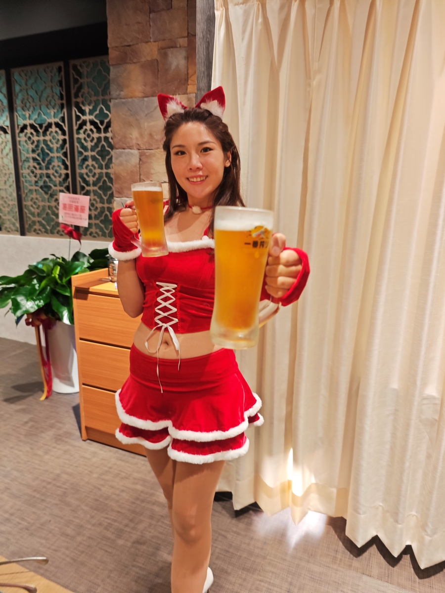 【台北雞湯火鍋推薦】君曜雞湯正式插旗信義區！雞湯界 LV 星曜雞湯姐妹店，喝雞湯也能一路玩到跨年倒數