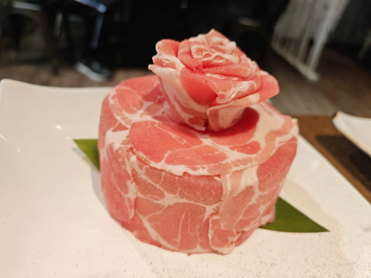 肉多多火鍋最新活動懶人包| 299 輕量級套餐全新上市、268 自助吧 +打卡再送肉海鮮!全台、全天候、平假日不限時,(西門店.淡水店例假日除外,湯底.服務費另計) - 第39張圖 肉多多火鍋最新活動懶人包| 299 輕量級套餐全新上市、268 自助吧 +打卡再送肉海鮮!全台、全天候、平假日不限時,(西門店.淡水店例假日除外,湯底.服務費另計)