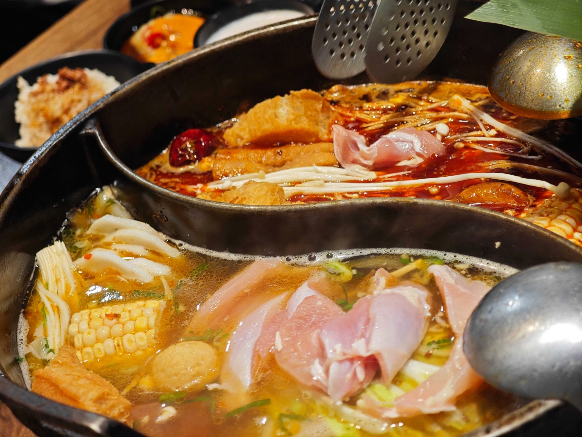 肉多多火鍋最新活動懶人包| 299 輕量級套餐全新上市、268 自助吧 +打卡再送肉海鮮!全台、全天候、平假日不限時,(西門店.淡水店例假日除外,湯底.服務費另計) - 第35張圖 肉多多火鍋最新活動懶人包| 299 輕量級套餐全新上市、268 自助吧 +打卡再送肉海鮮!全台、全天候、平假日不限時,(西門店.淡水店例假日除外,湯底.服務費另計)